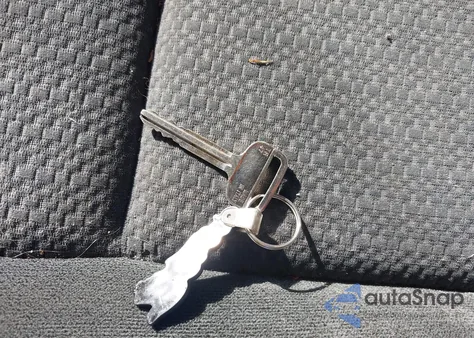 2004 Toyota Corolla S из США, поврежденный, VIN 1NXBR32E54Z239613